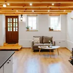 Apartment Jozefowka Stara Stodola Zagorze (Wieliczka)